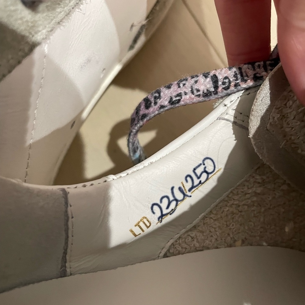 Golden Goose Limited Edition Size 5 Sneakers. ๐ - Picture 7 of 7